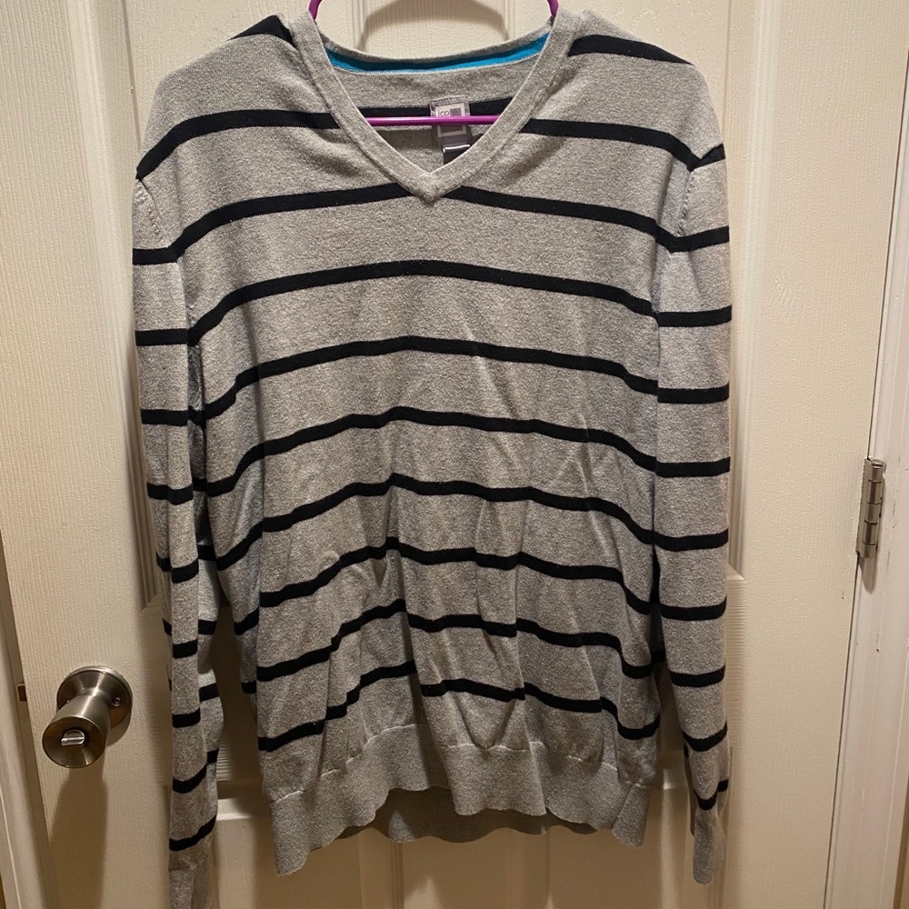 Men’s sweater